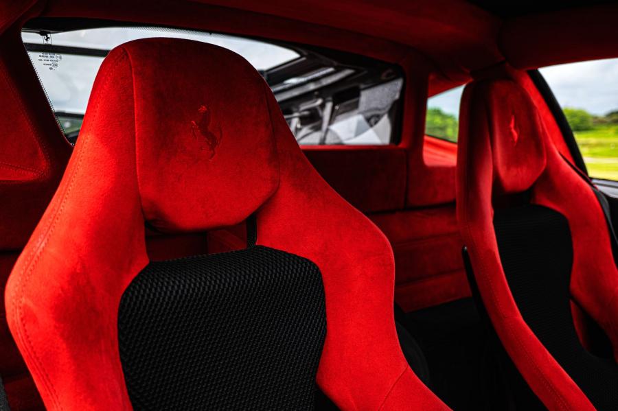 Интерьер Ferrari 430 Scuderia 2009 года  (NA) (фото 68 из 87)